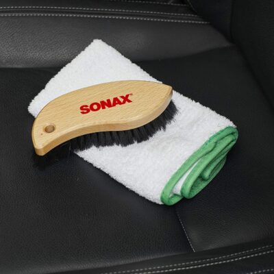 Щетка для чистки текстиля и гладкой кожи SONAX Textile+Leather Brush (416741)