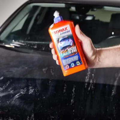 Альтернативний вигляд Универсальная полироль Sonax Xtreme Ceramic Polish All in One для кузова, защита до 2 месяцев 500мл (247200)