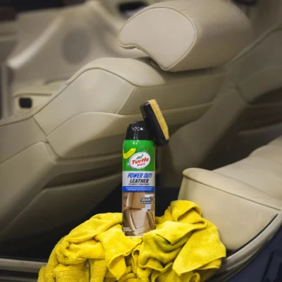 Очиститель-кондиционер кожи Turtle Wax Leather Cleaner Odor-X с щеткой 400мл (52895) 13 Очиститель-кондиционер кожи Turtle Wax Leather Cleaner Odor-X с щеткой 400мл (52895) — изображение 3