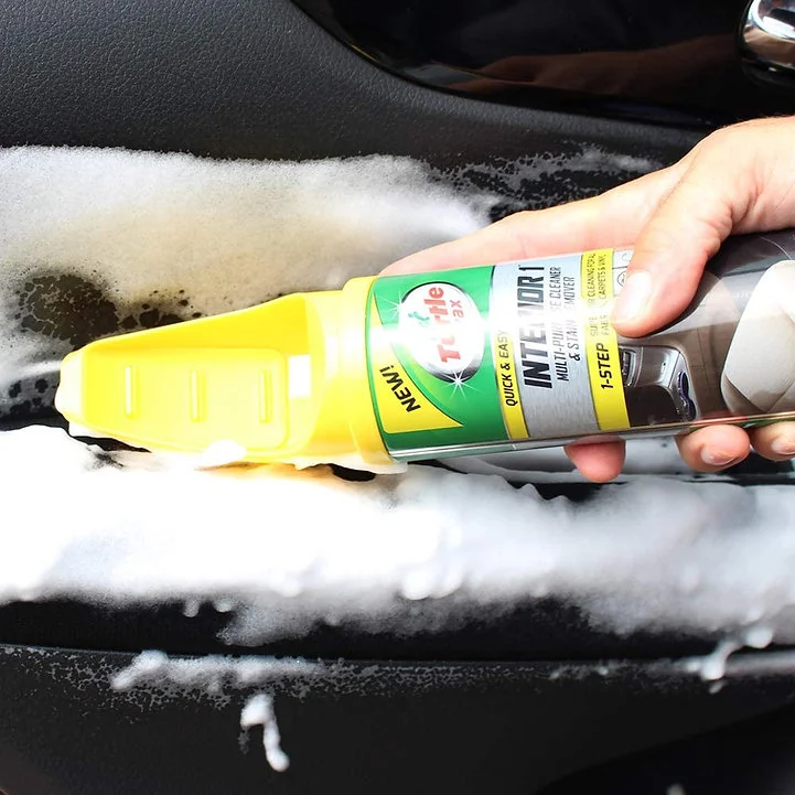 Универсальный очиститель и пятновыводитель Turtle Wax Quick&Easy Interior с нейтрализатором запахов и щеткой 400мл (52799) 7 Универсальный очиститель и пятновыводитель Turtle Wax Quick&Easy Interior с нейтрализатором запахов и щеткой 400мл (52799) — изображение 6